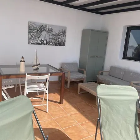 Apartment Con Amplia Terraza En La Playa *